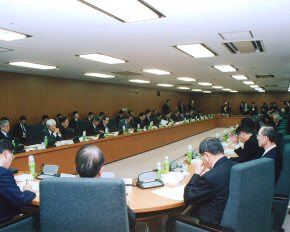 年度末金融の円滑化に関する意見交換会を開催(2月28日)